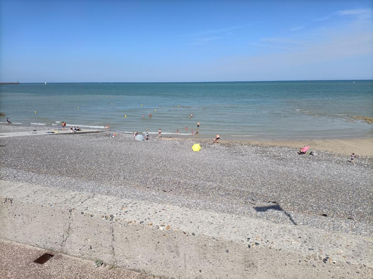 Agreable Maison 3* En Bord De Mer Диеп Екстериор снимка